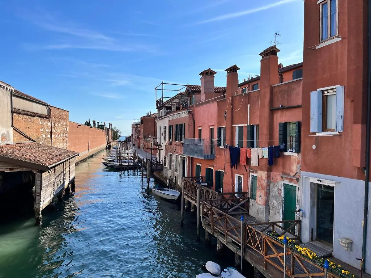 Apartment Appartamento Redentore Venedig